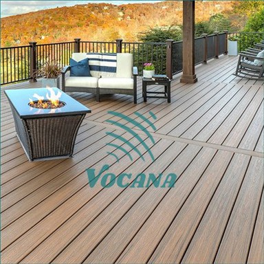 Pardoseală pe terasă pe acoperiș